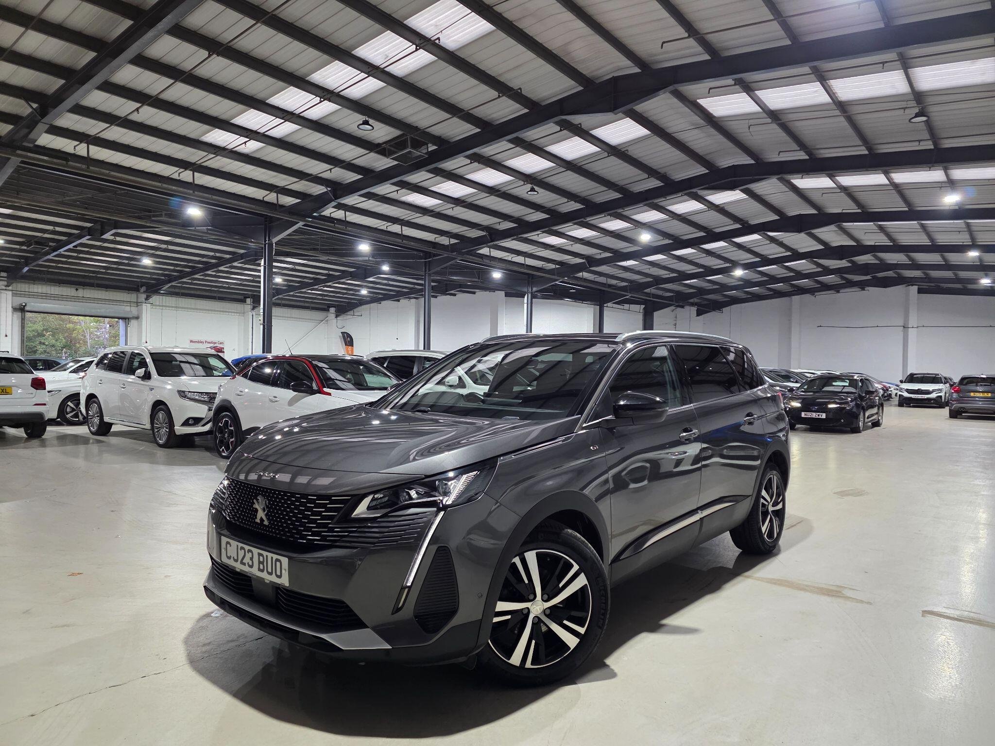 2023 Peugeot 5008