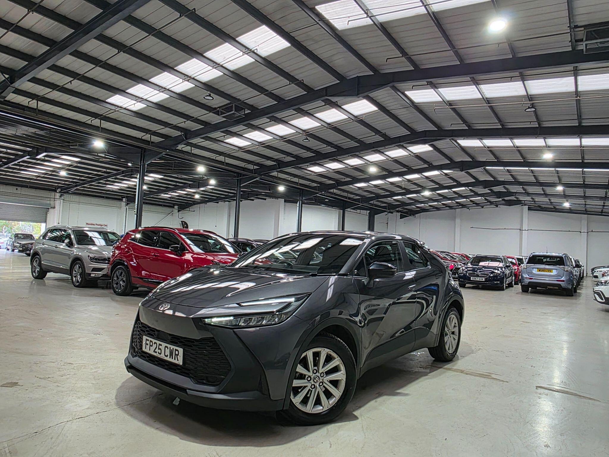 2025 Toyota C-HR